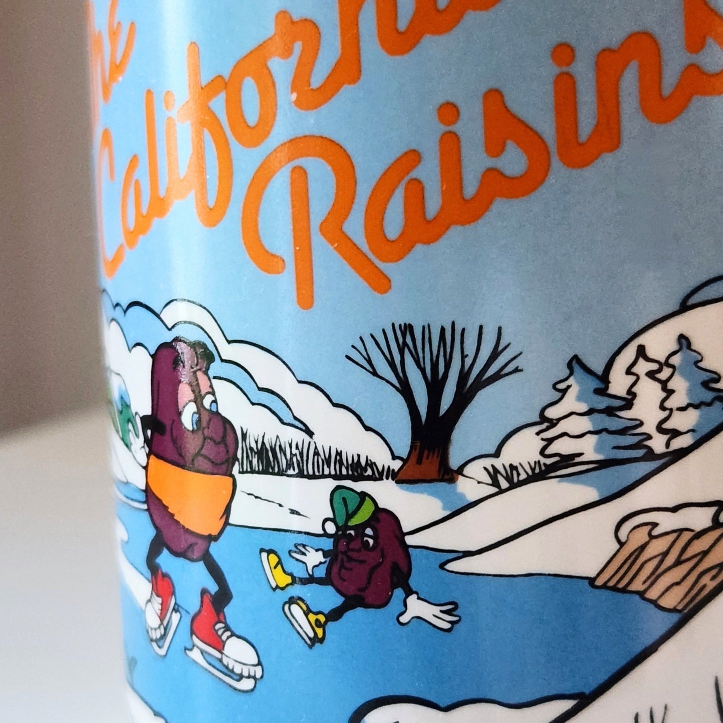 Applause The California Raisins Vintage 1988 Winter Snow Sledding Coffee Mug