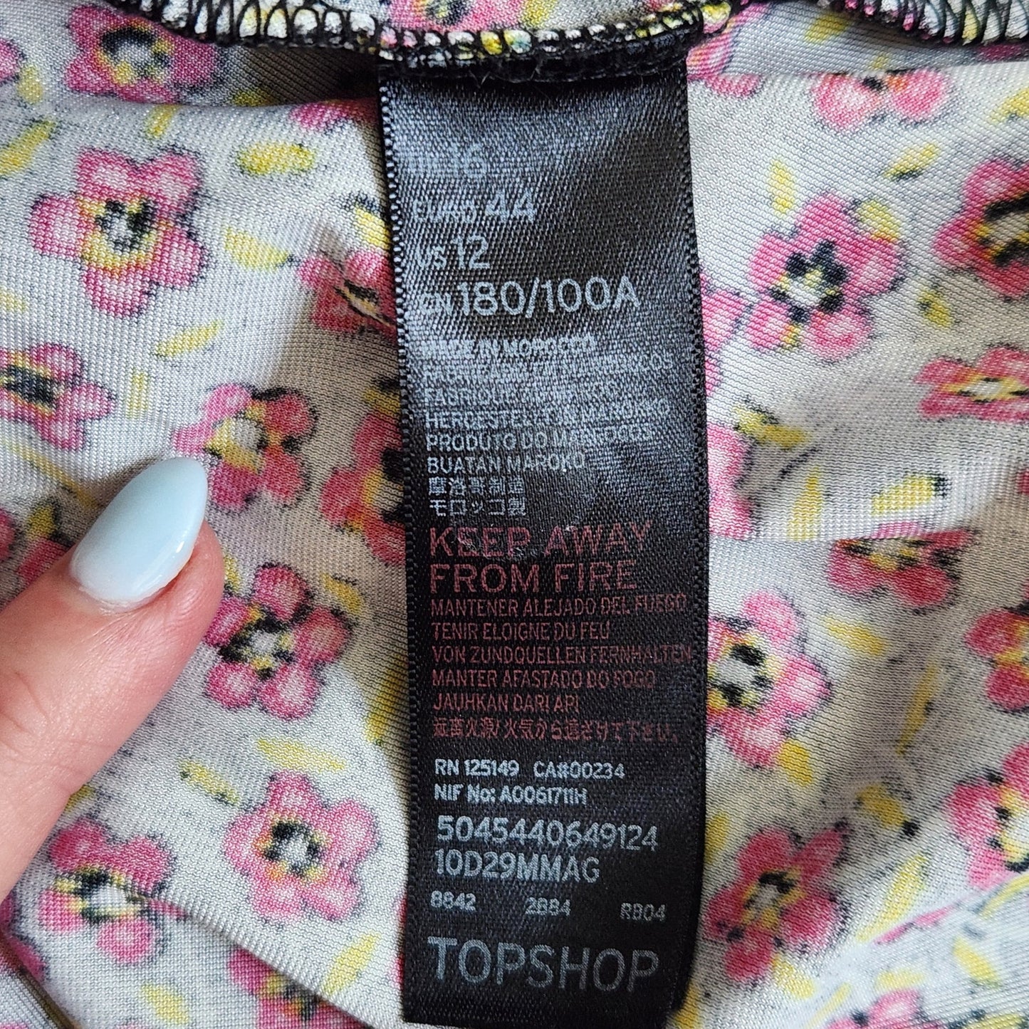 ✨ TOPSHOP “Bizzy Lizzy” Red Velvet Floral Puff Sleeve Tea Dress | Size 12 ✨