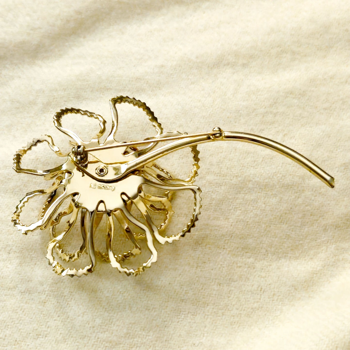 Sarah Coventry “Allusion” Brooch – Vintage Gold Floral Rhinestone Statement (c. 1960s–70s)