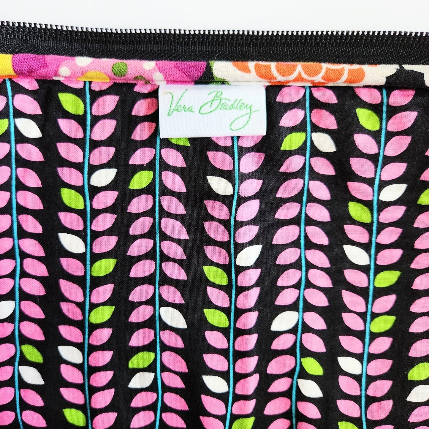 Vera Bradley Va Va Bloom 17" Quilted Laptop Sleeve Case – Bright Floral Print - Women