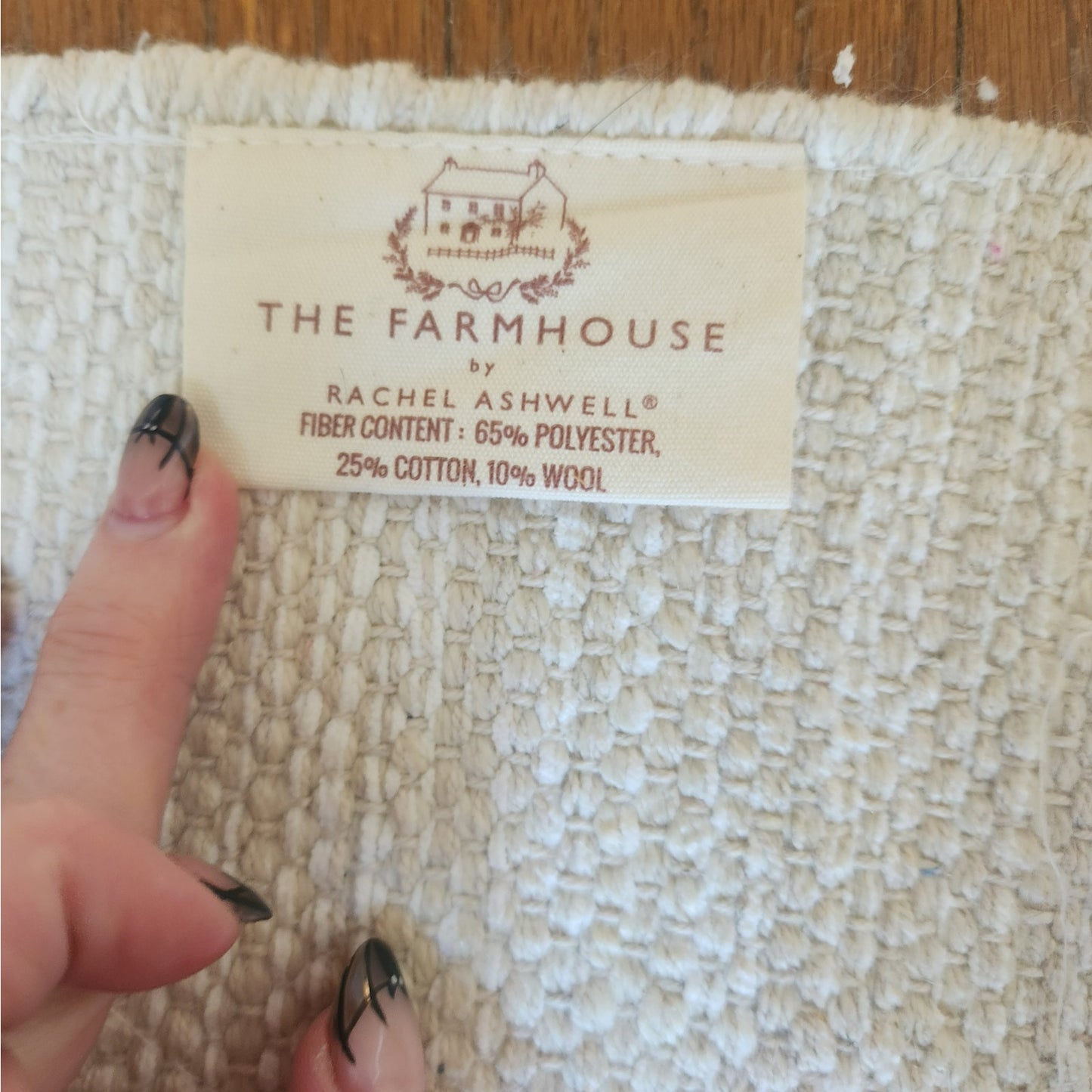 “Merry” Washable Accent Rug – 27″ × 45″ (NWT)