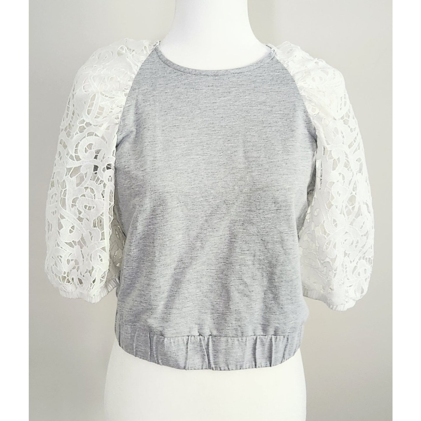 Anthropologie / Dolan Left Coast Collection Lace Sleeve Gray & White Sweatshirt Women's Size XS
