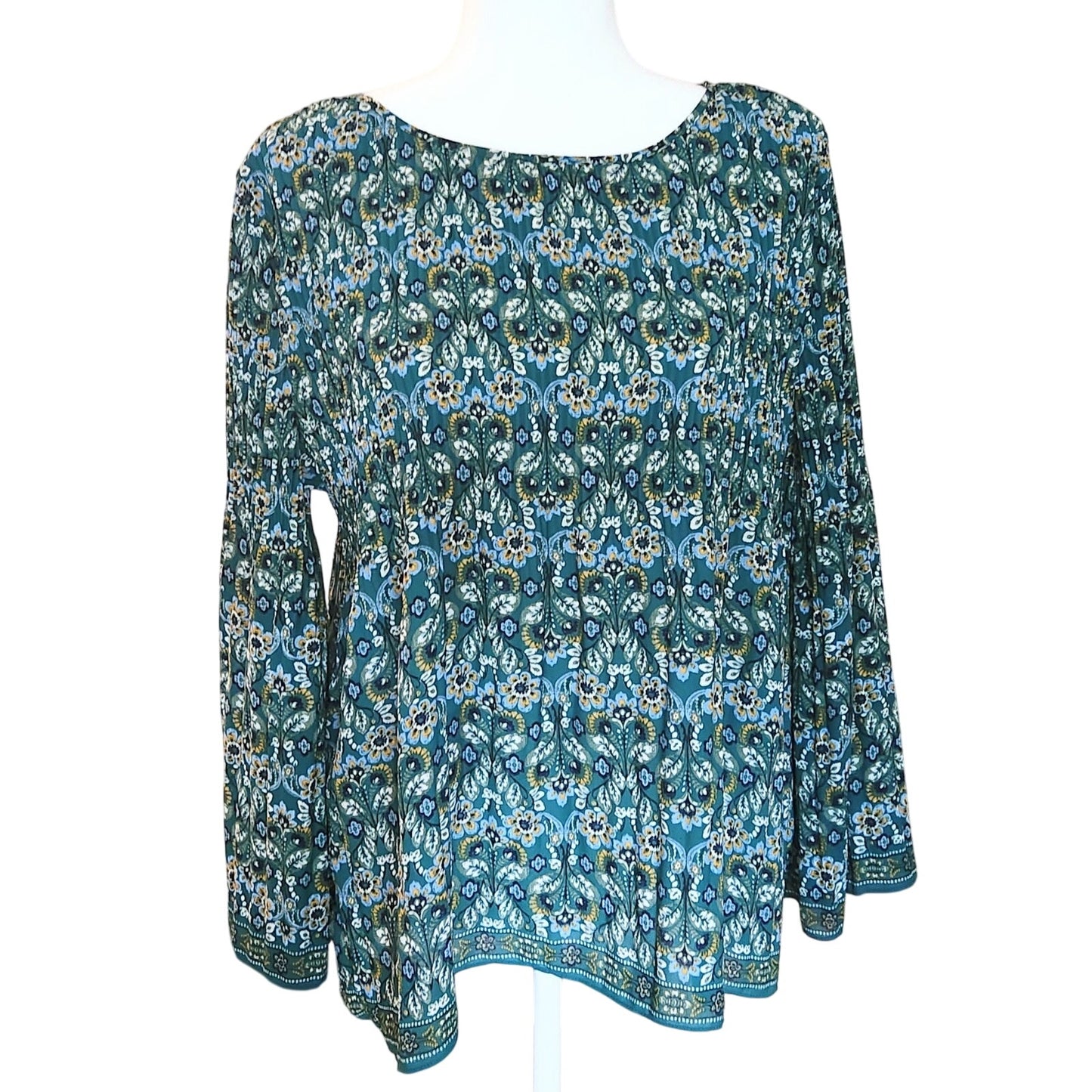 🛍️ Max Studio Women’s Green Floral Crepe Pleated Long Sleeve Blouse – Size L