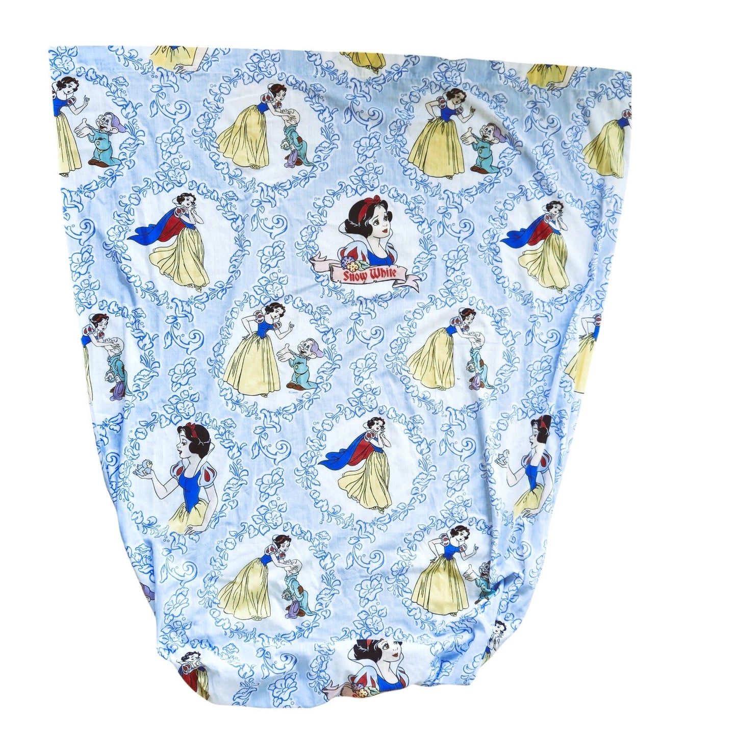 Vintage Dundee Disney Snow White Crib Quilt & Sheet Set (1980s, USA)