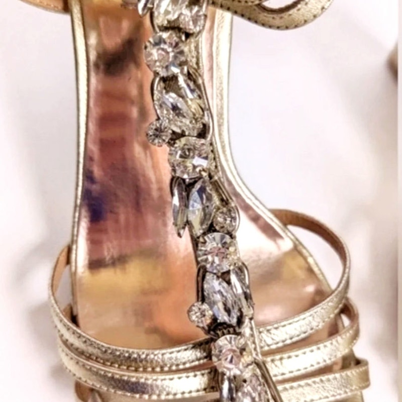 Badgley Mischka Kole T-Strap Jewel Embellished Wedge Sandals Gold Metallic | Women's Size 8.5
