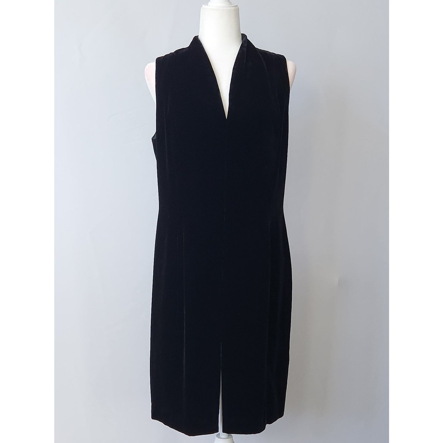 Black Velvet Sleeveless Dress | Women's 12 | Rayon Silk Blend