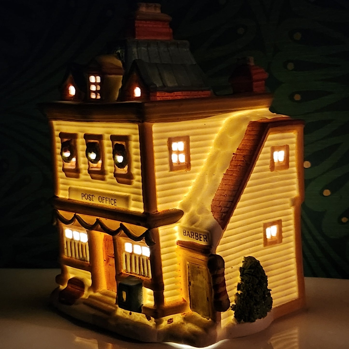 1992 Lemax Post Office & Barber Shop — Lighted Christmas Village Building