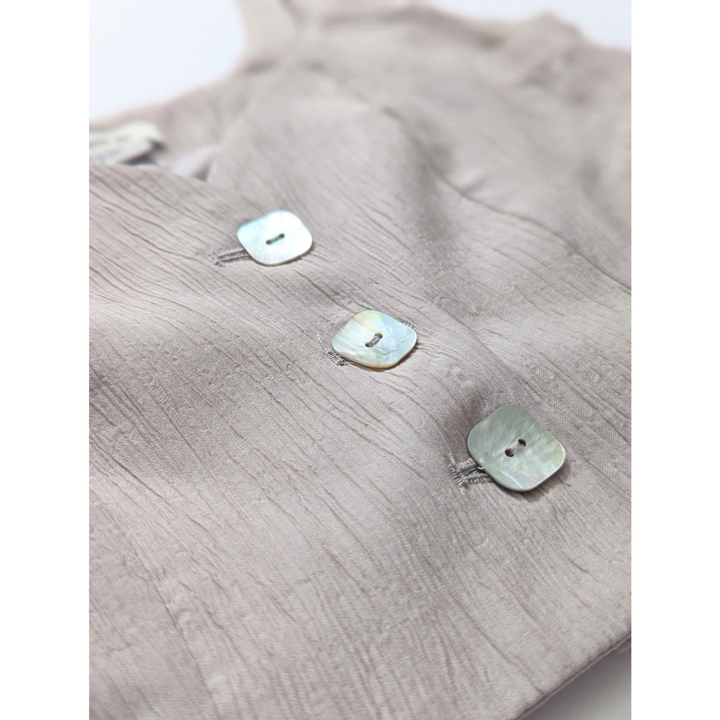 Jason Wu Women's Cropped Button Up Top XS Beige Taupe Crepe Mother of Pearl Buttons NWT