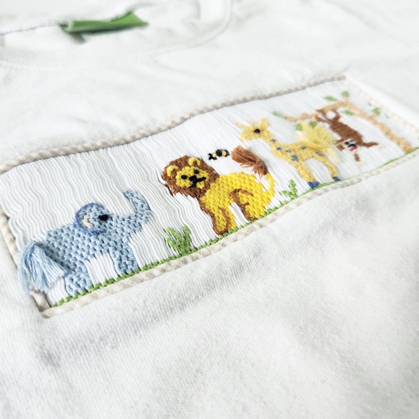 🦁Classic Whimsy Toddler Jungle Animal Smocked Tee – Safari Embroidered Shirt, Kids Size 5