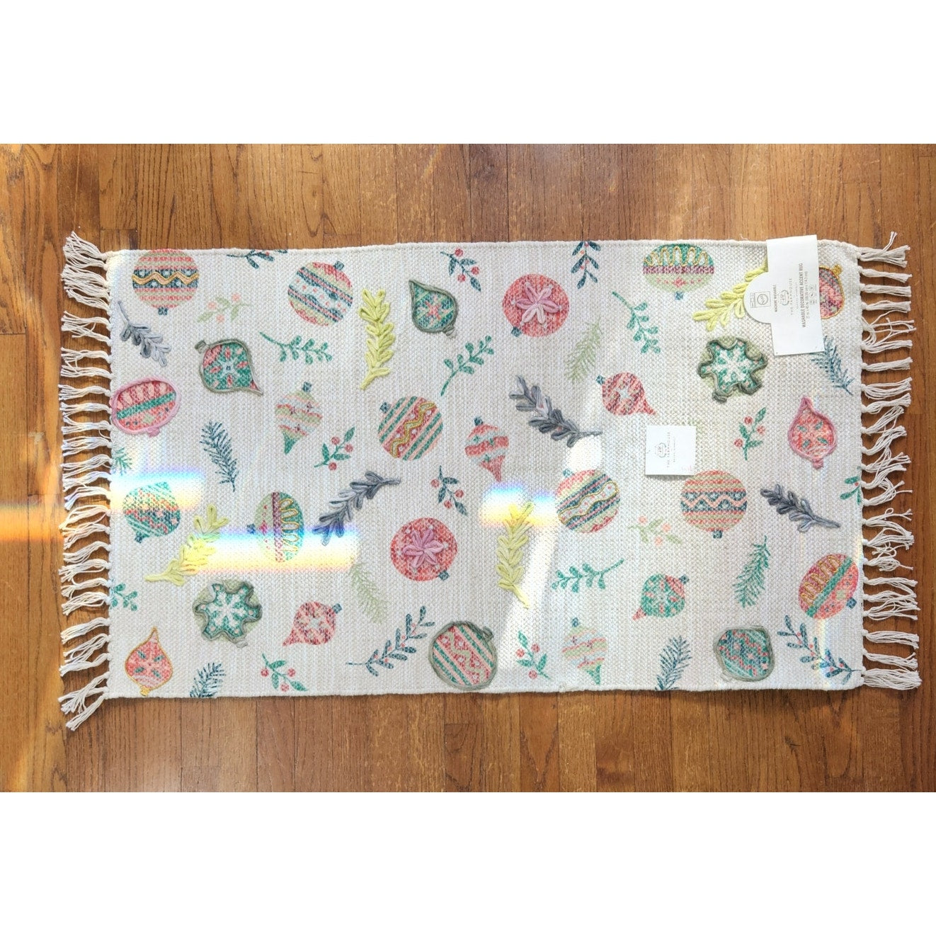 Washable Holiday Ornament Accent Rug | 27″ × 45″ (NWT)