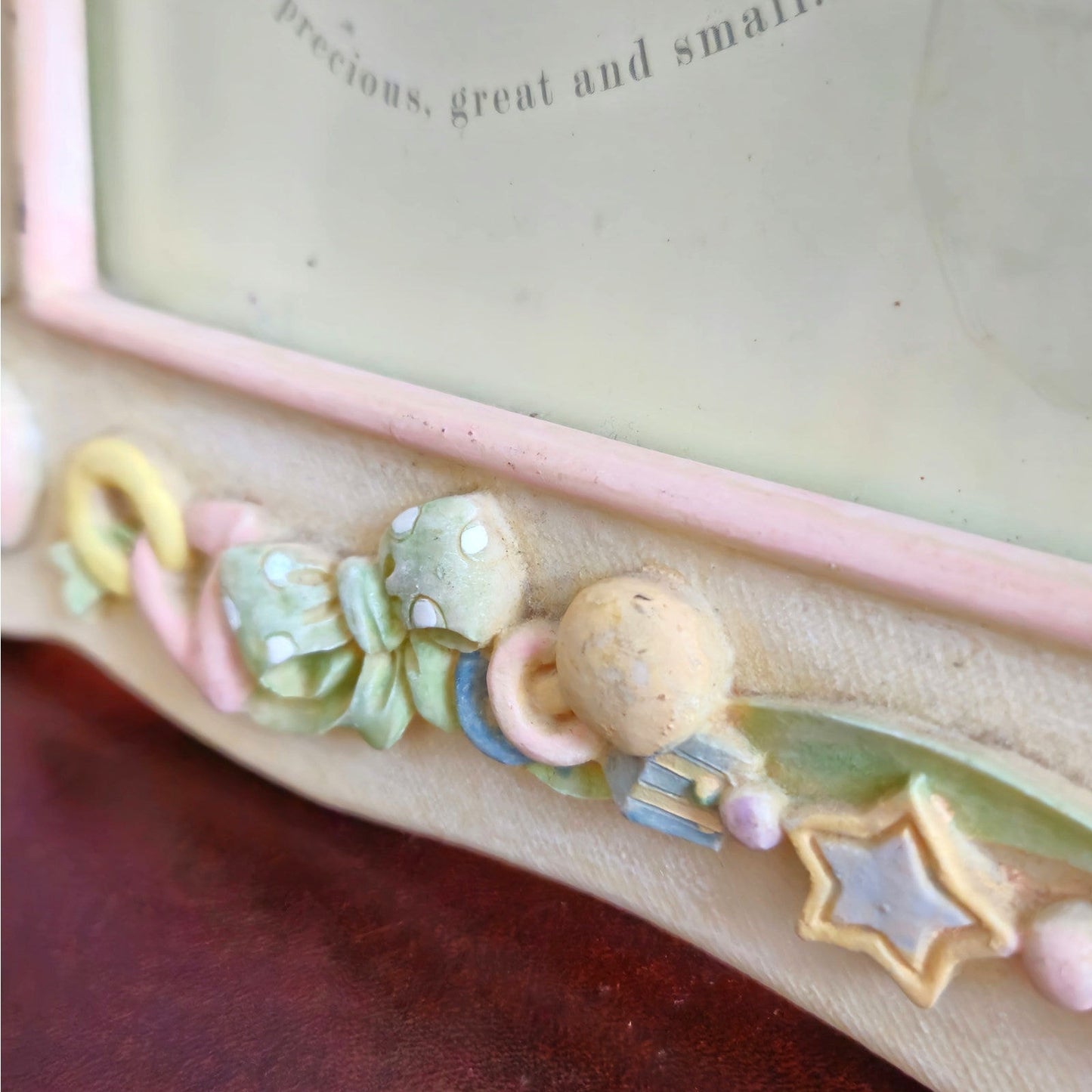 Vintage Russ Berrie “Precious Keepsakes” Nursery Frame 4x6