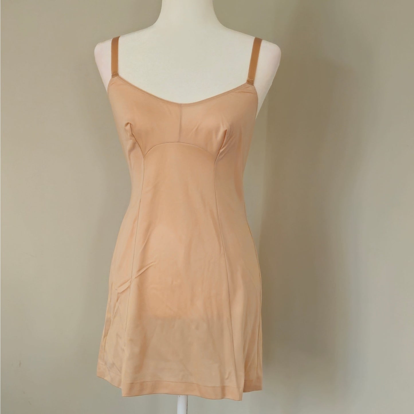 Vintage Vanity Fair Peach Nylon Slip Dress | 1960s/70s | Women's S / 32
