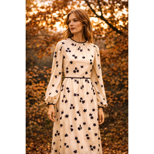 Vintage 1970s Cream & Navy Maple Leaf Print Midi Dress | Women's 4