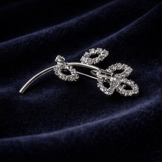 Vintage Mid-Century Silver Rhinestone Floral Brooch / Bridal Accent Pin