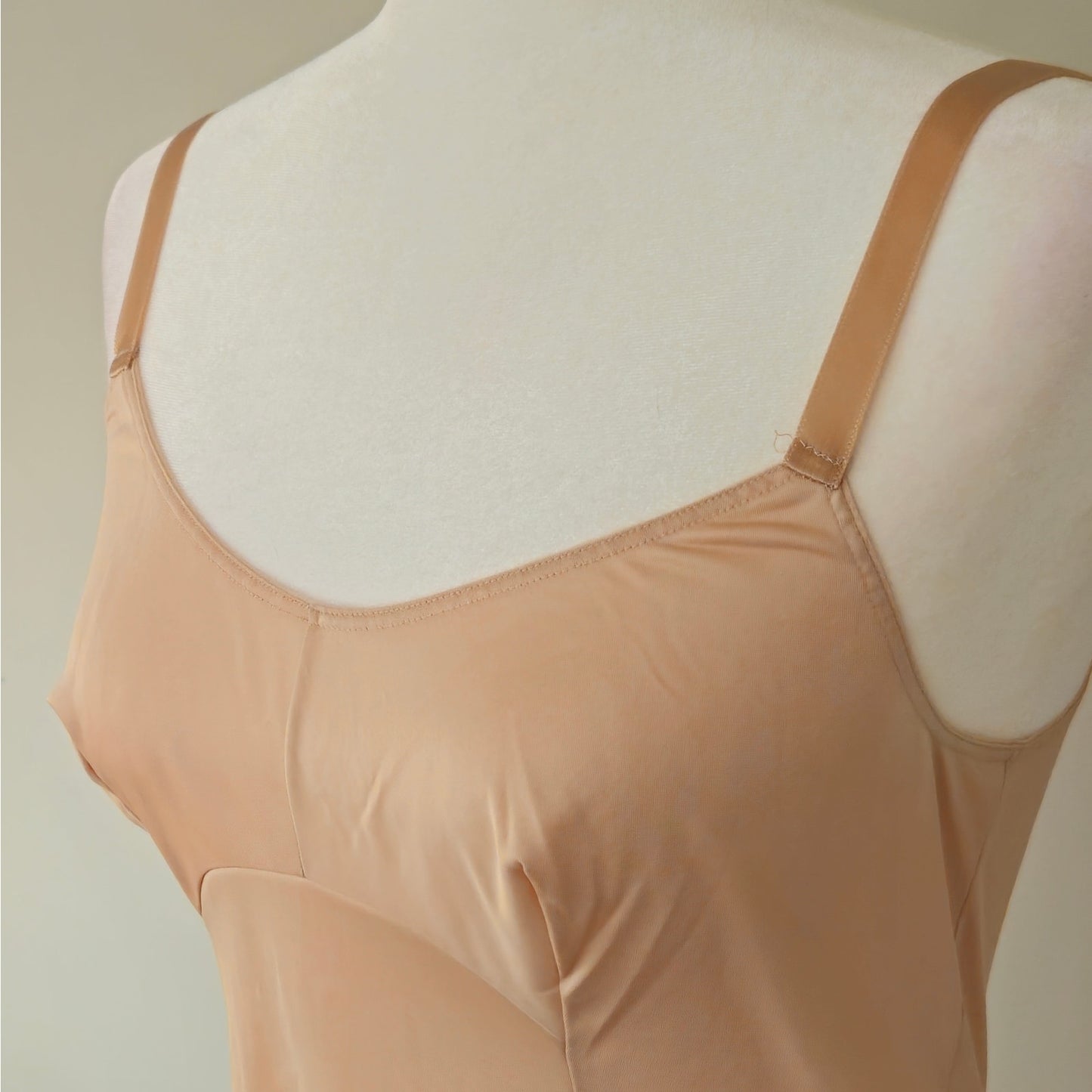 Vintage Vanity Fair Peach Nylon Slip Dress | 1960s/70s | Women's S / 32