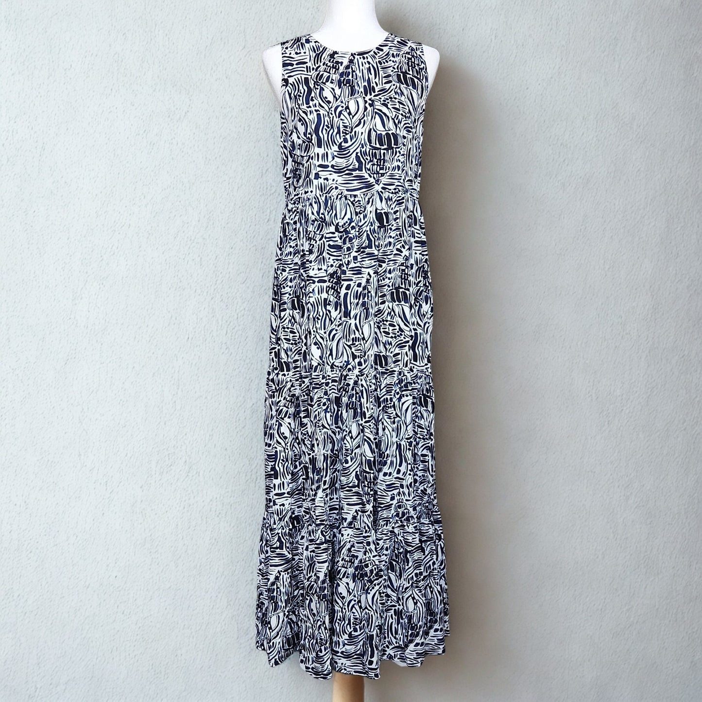 Tyler Böe Women's Blue & White Seashell Print Rachel Maxi Dress Size Small