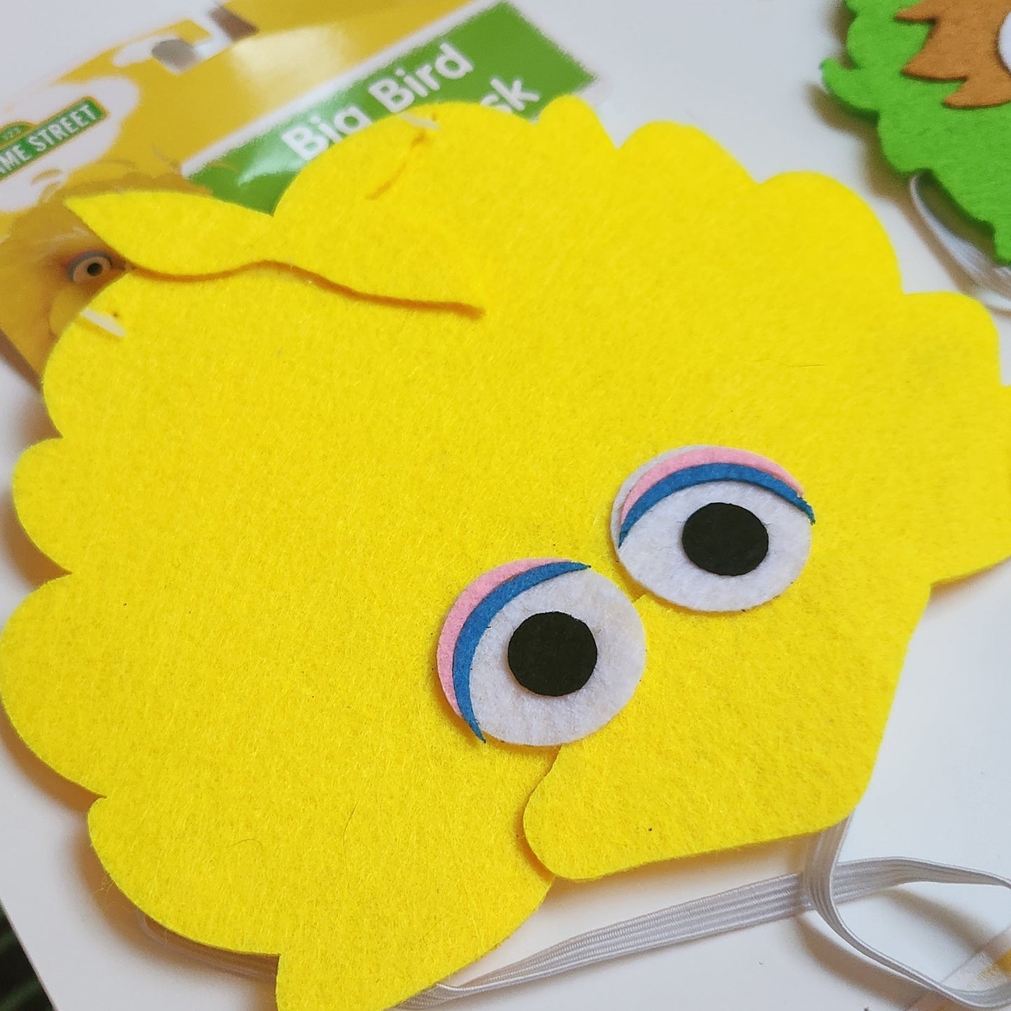🧡 Sesame Street Felt Masks Set of 4 – Big Bird, Oscar the Grouch, Bert, and Ernie – Kids Dress-Up Party Favors Halloween