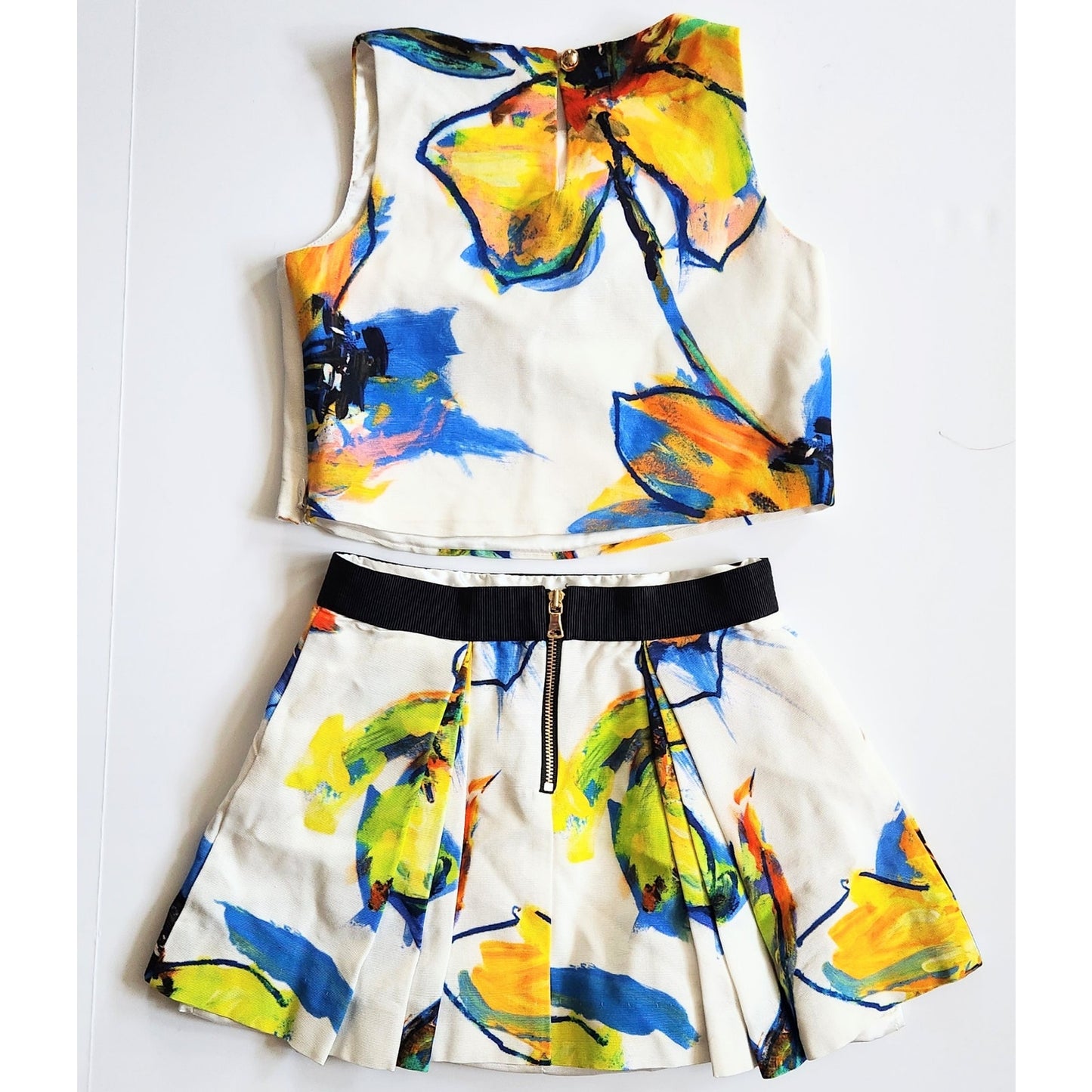 Milly Minis Girls Art Floral Two Piece Set | Sleeveless Crop Top & Skirt | Size 4