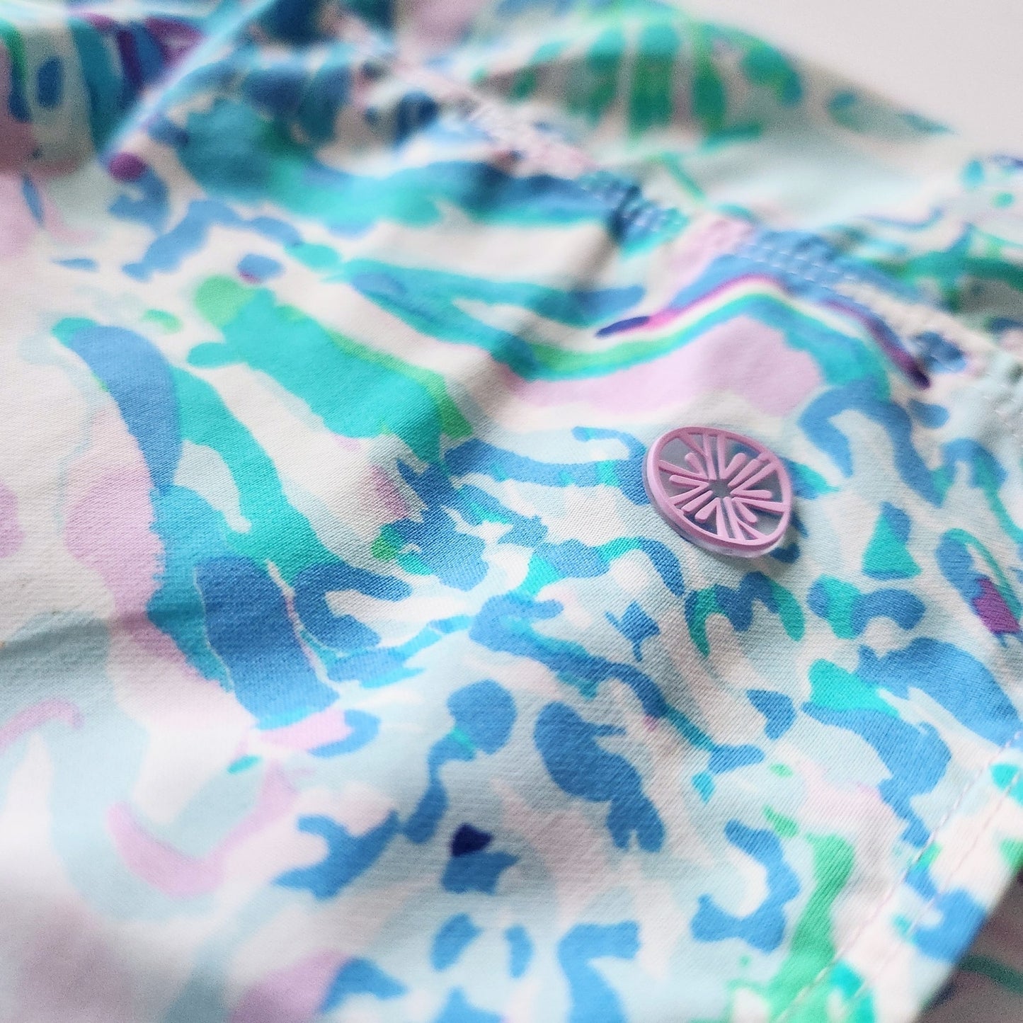 Lilly Pulitzer Run Around Shorts | CraySea Seashell Amethyst Tint | Women's XS