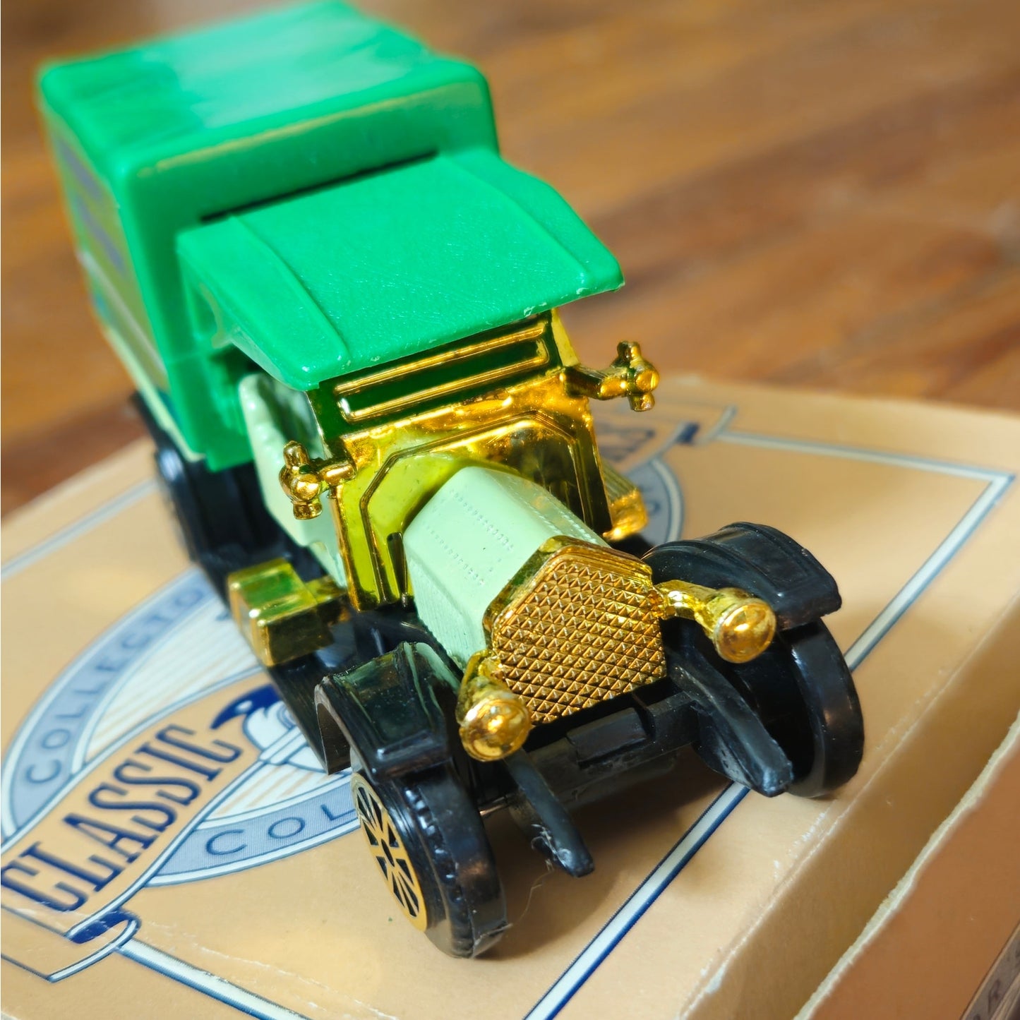 1980s Reader’s Digest Classic Trucks Collector Set