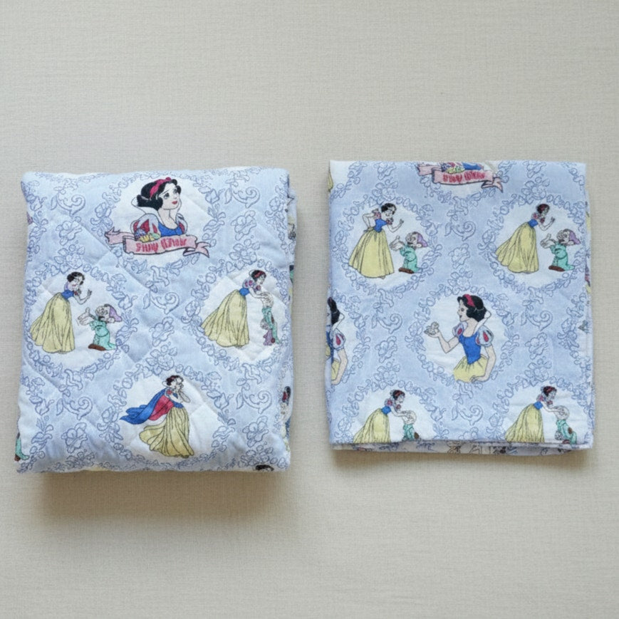 Vintage Dundee Disney Snow White Crib Quilt & Sheet Set (1980s, USA)