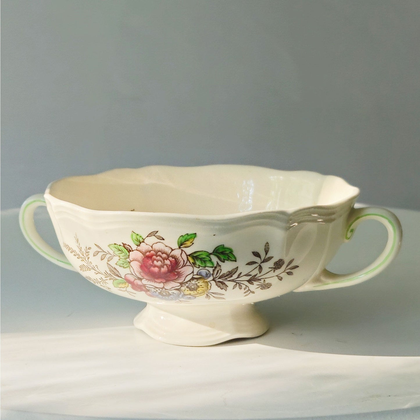 Vintage Royal Doulton Hampshire Cream Soup Bowl