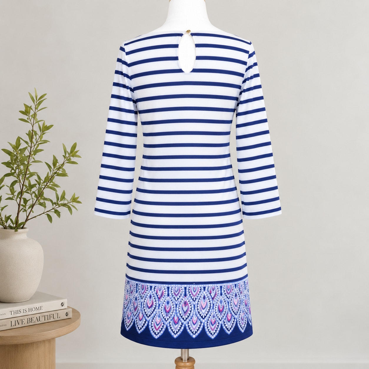 Lilly Pulitzer Beacon Blue Serene Striped Peacock Engineered Dress – Women's Size Small