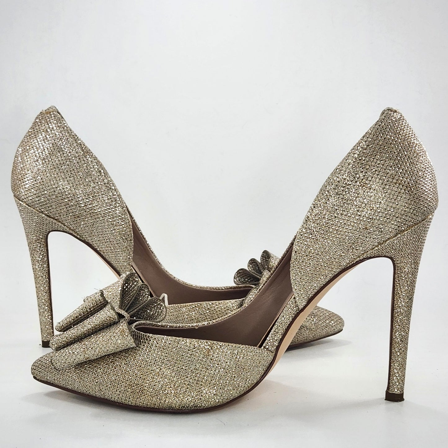 Betsey Johnson Women's Gold Glitter Prince d'Orsay Evening Pumps Size 8.5