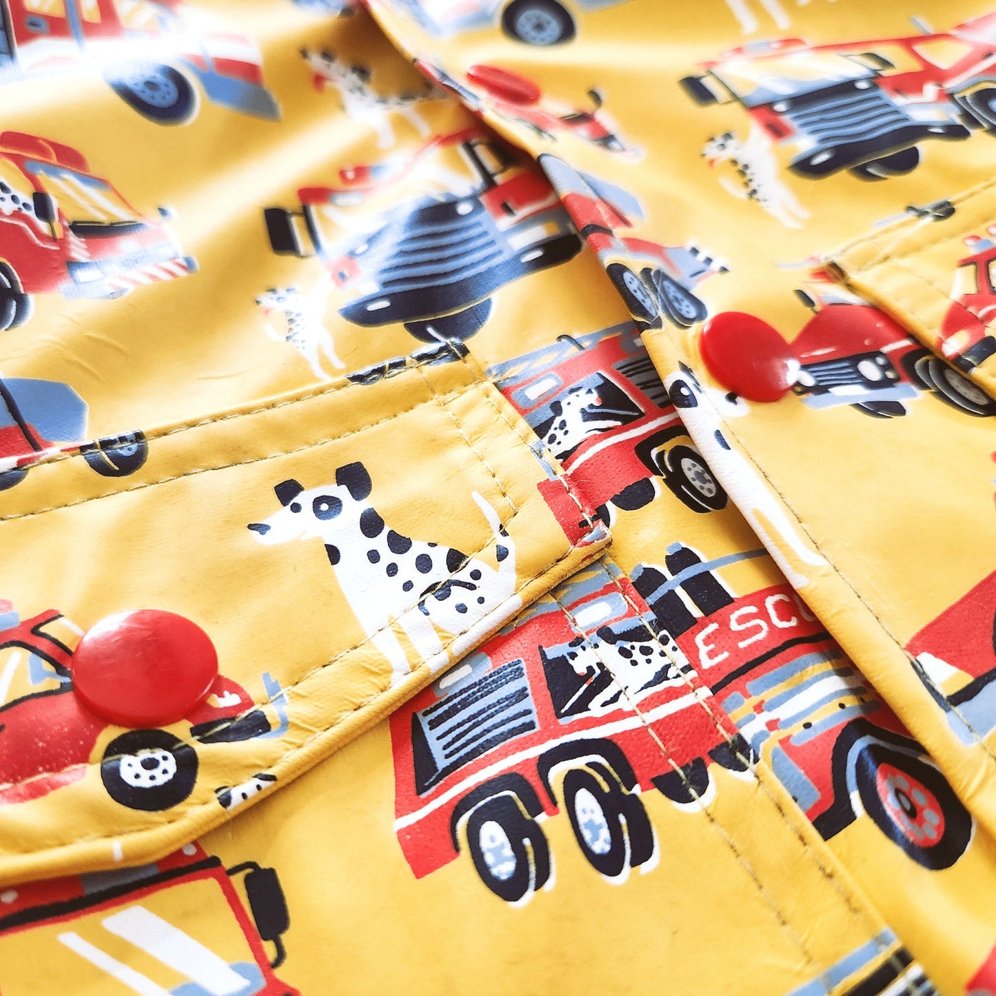 Hatley Terry Cloth Lined Fire Engine Raincoat PVC-free | Baby Size 9–12 months