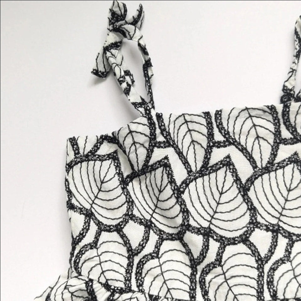 Janie and Jack Palm Leaf Cotton Eyelet Dress in Jet Ivory Black & White Size 2T