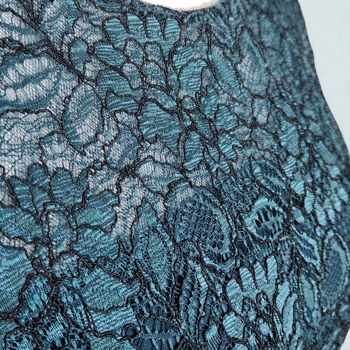 ML Monique Lhuillier Women's Lace Me in Teal Short Sleeved Cocktail Dress Size 8