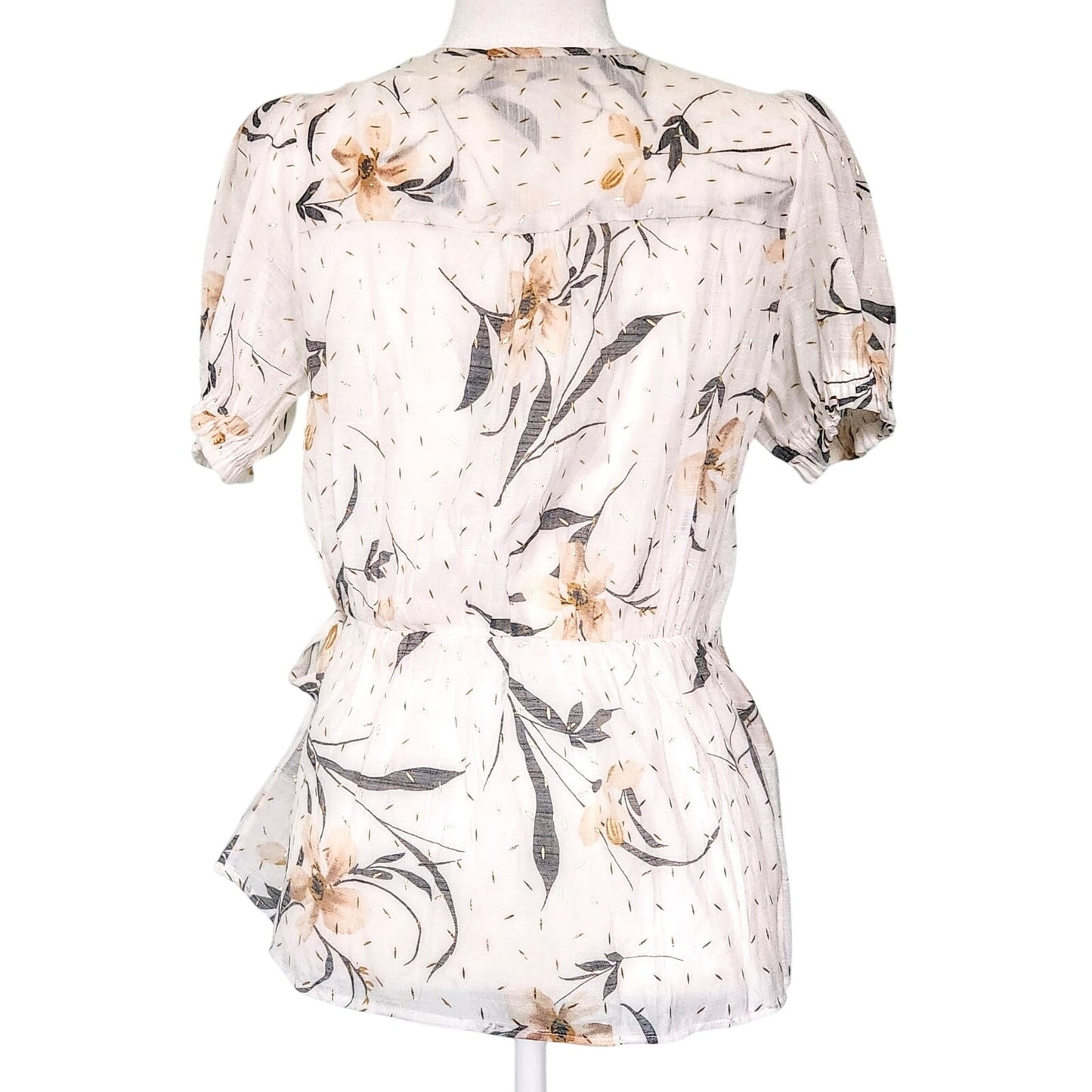 🌸 Elegant Harvé Benard Petite Blouse – White Floral with Gold Metallic Specks – Women's Size PL