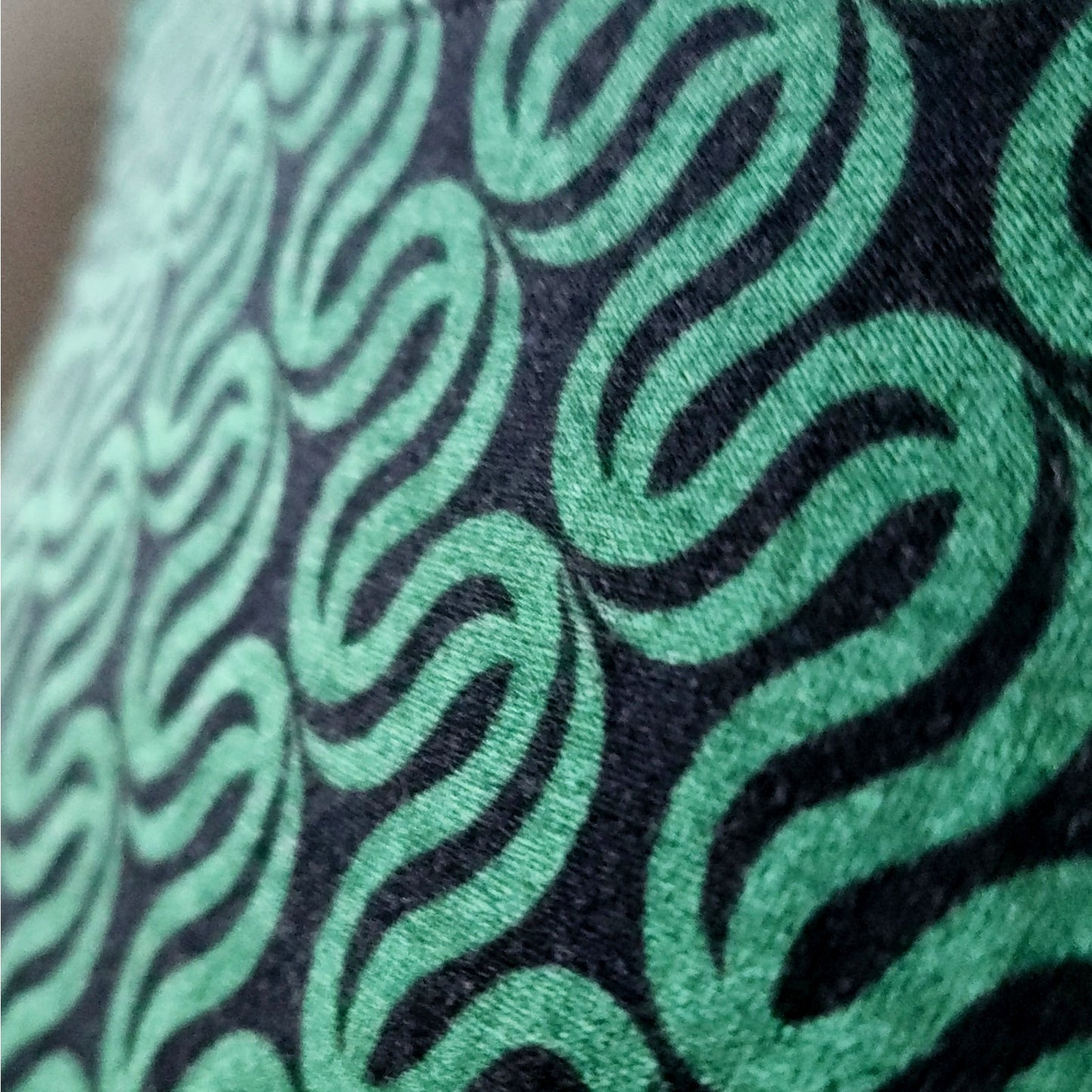 Abigail Long Sleeve Green Geo Jersey Dress | NWT | Women's US 8 UK 12