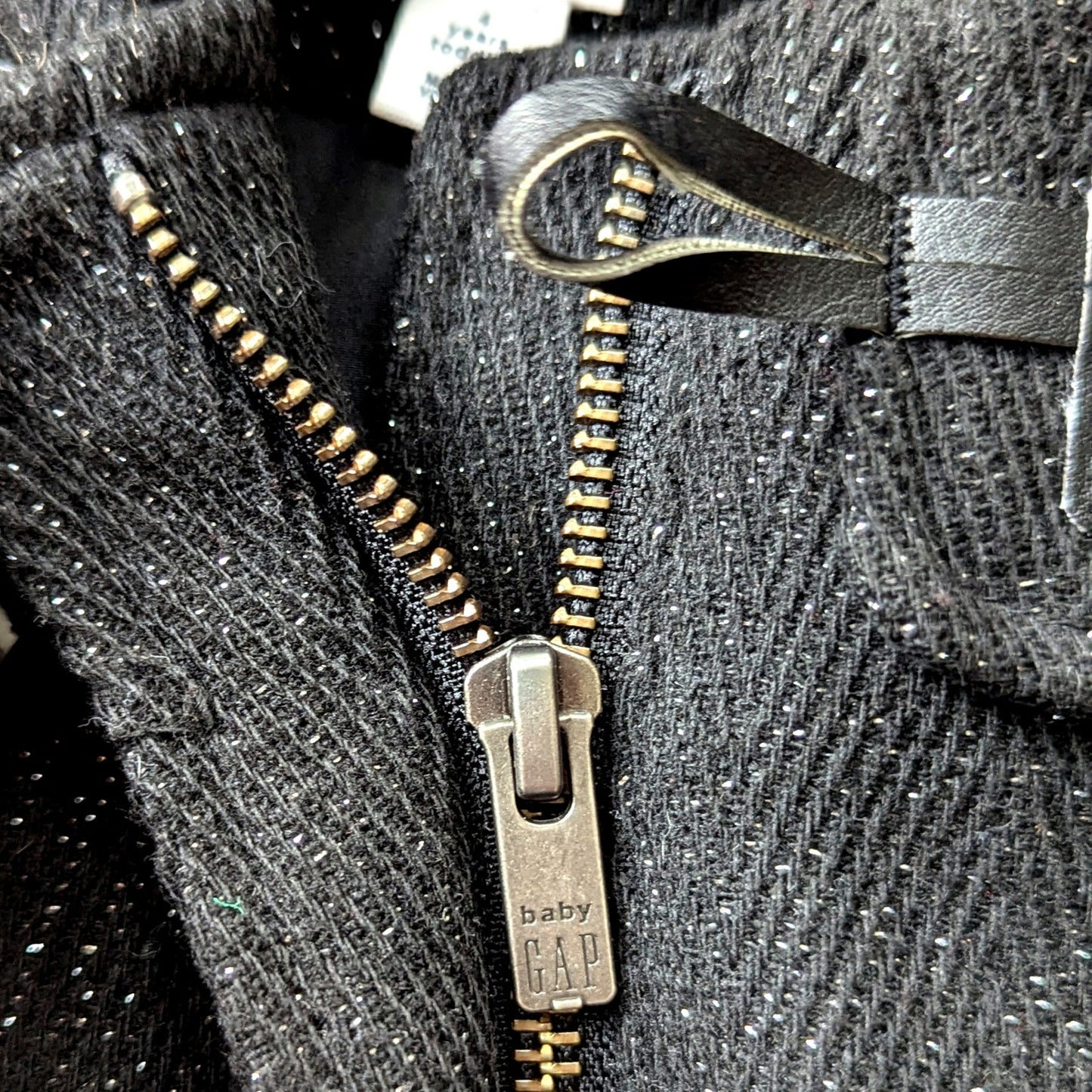 Baby Gap Toddler Girl’s Black Metallic Glitter Hooded Winter Toggle Coat Size 4