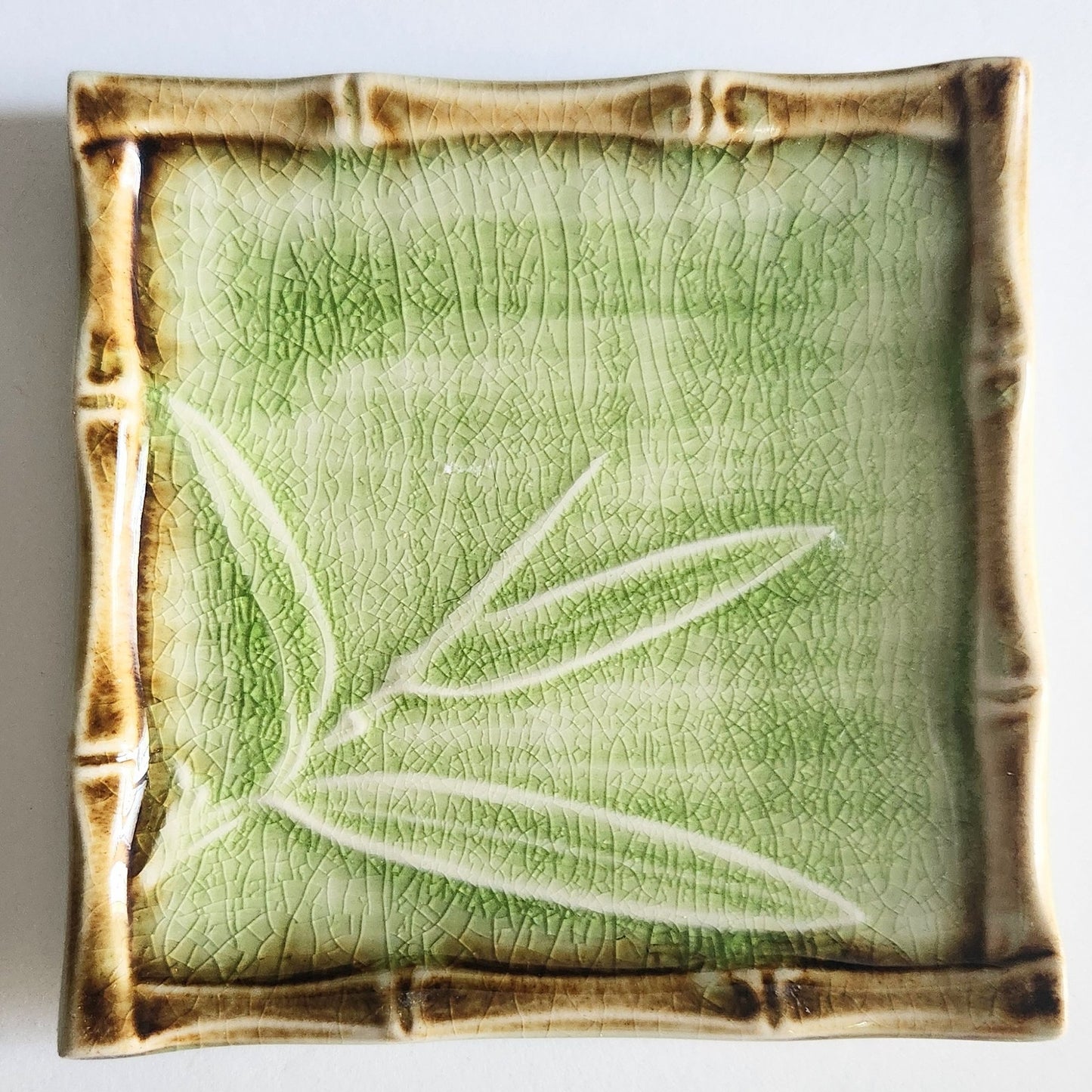 Japanese Bamboo Grass Green Crackle Glaze Square Dishes