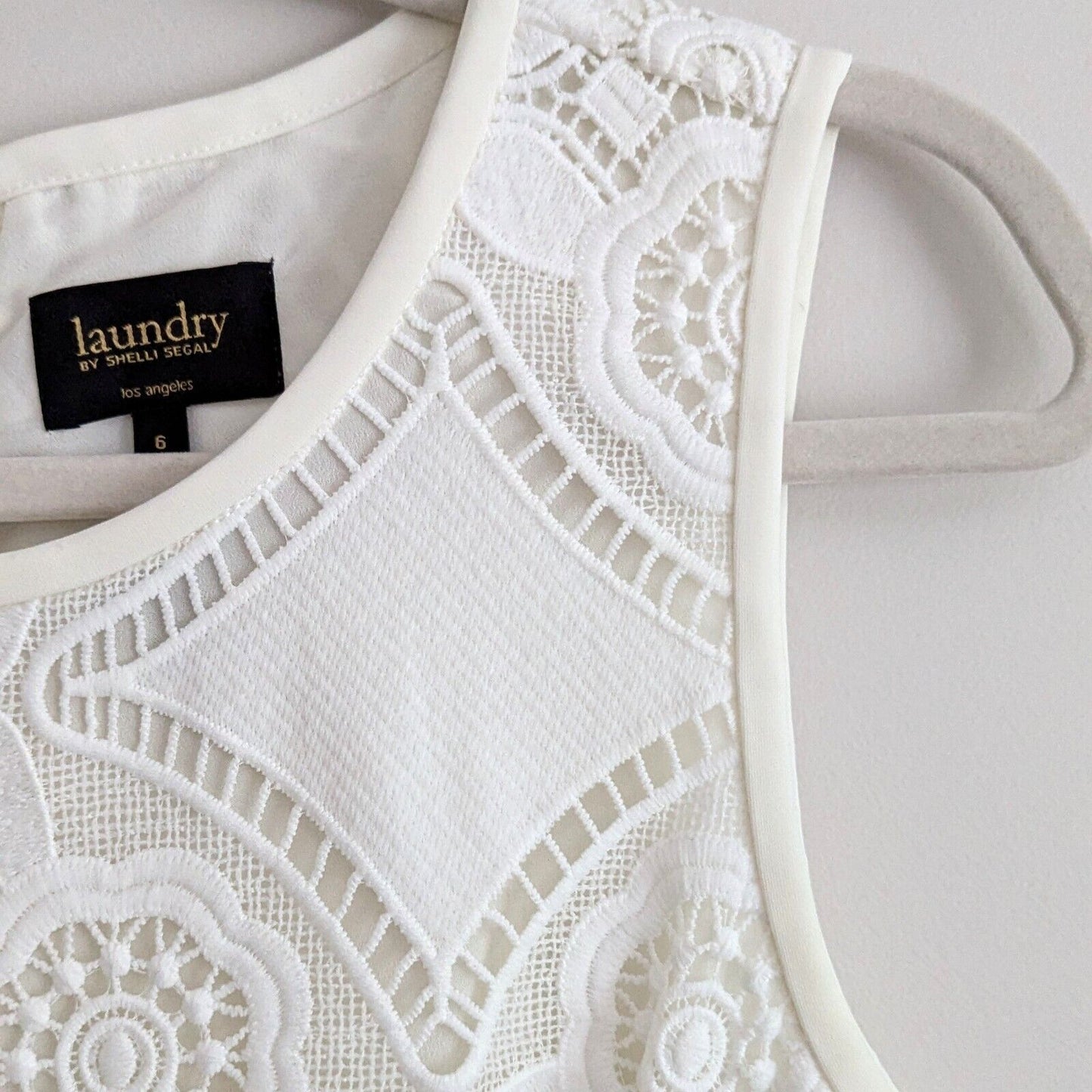 Laundry by Shelli Segal Ivory Eyelet Lace Sleeveless Sheath Dress Women’s Size 6