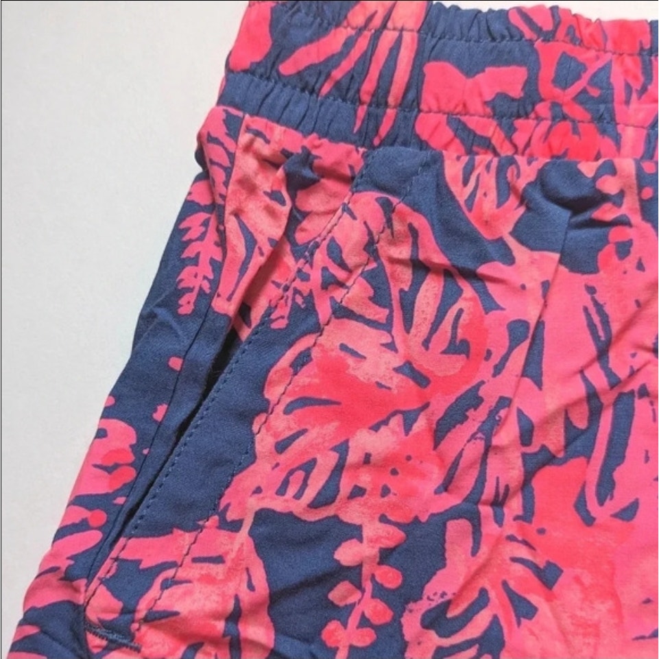 Lilly Pulitzer Katia Shorts | Indigo Night Caw Tropical Print | Women's Size Small