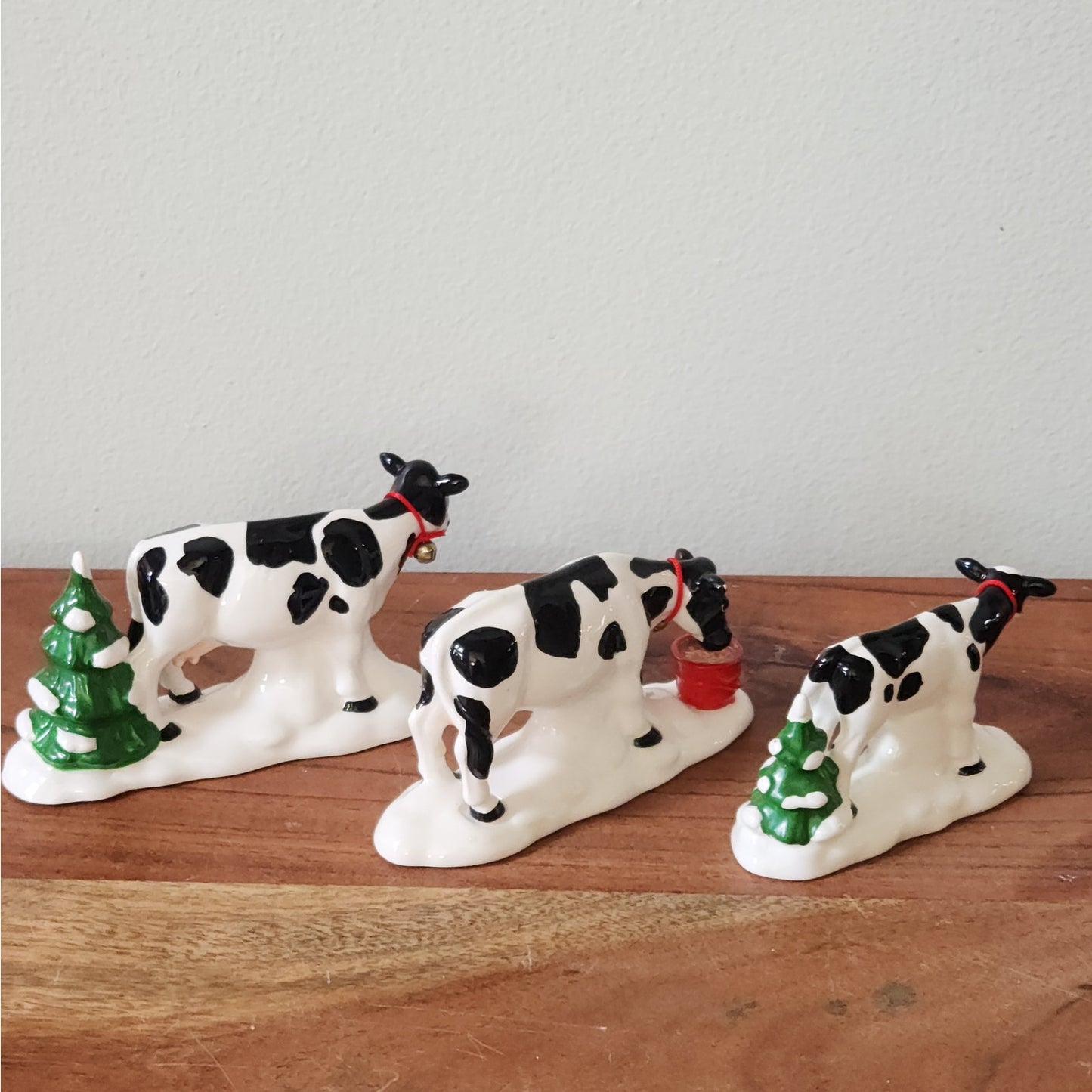 Department 56 “A Herd of Holiday Heifers” — Set of 3 Vintage 1993 Ceramic Christmas Cows