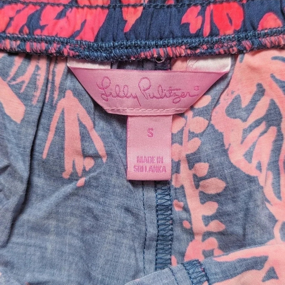 Lilly Pulitzer Katia Shorts | Indigo Night Caw Tropical Print | Women's Size Small