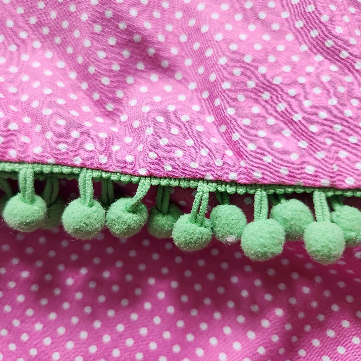 Beaux et Belles Girls 2-Piece Outfit Set | Size 6 | Boutique Smocked Top & Pedal Pushers | Pink Polka Dot with Flip Flop Embroidery