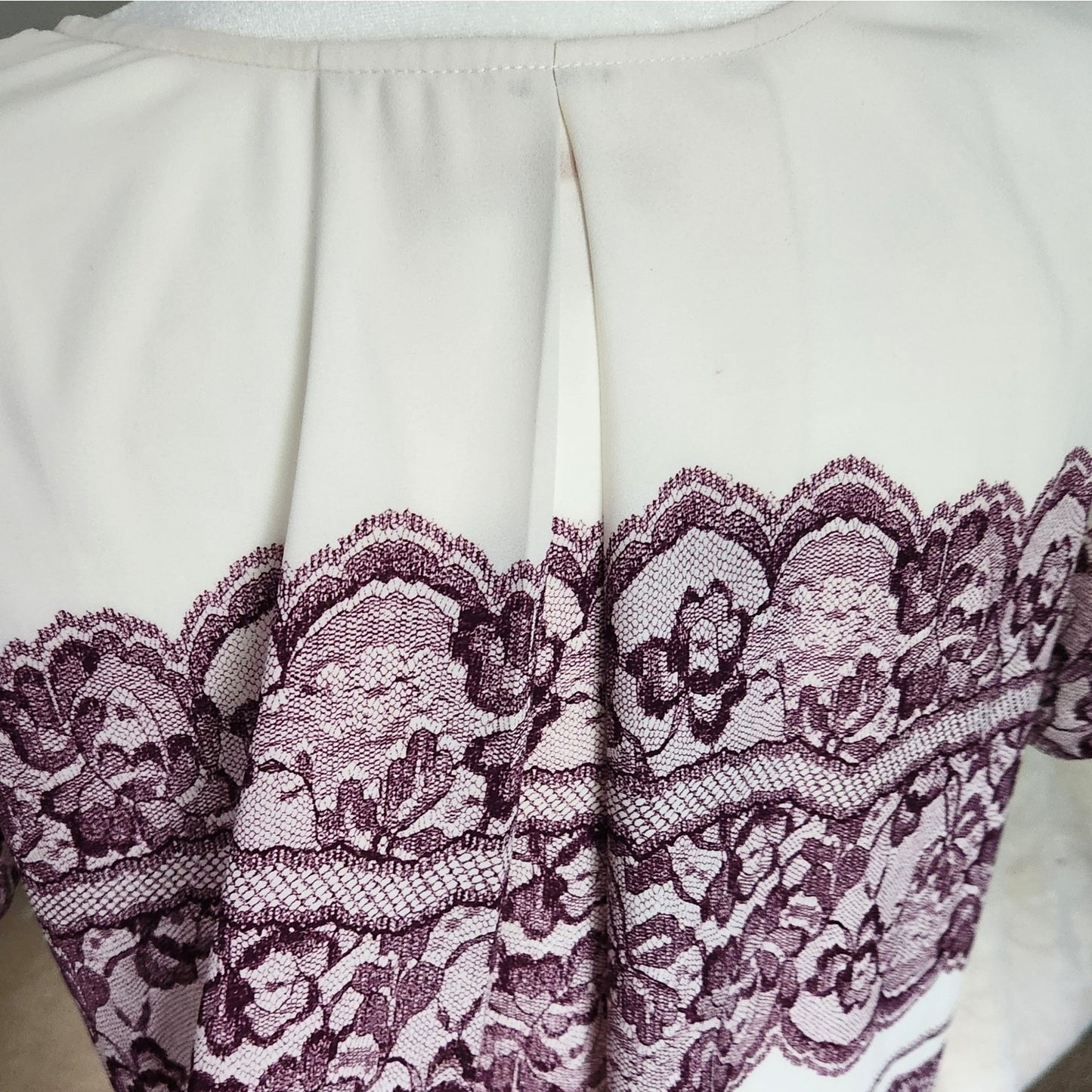 Under Skies Women’s Short Sleeve Purple Lace Print Blouse | Lightweight Pleated Top | Women's Size M