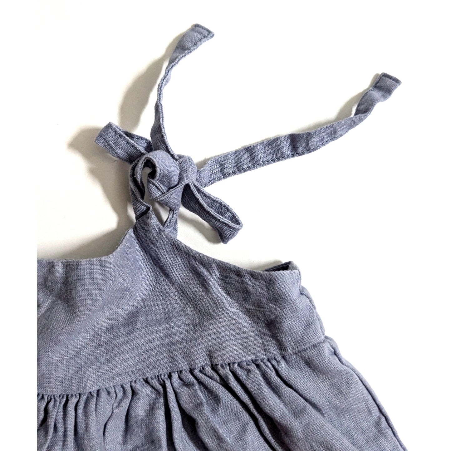 Tea	Collection Linen Blend Blue Chambray Red Embroidered Dress Size 3-6 months