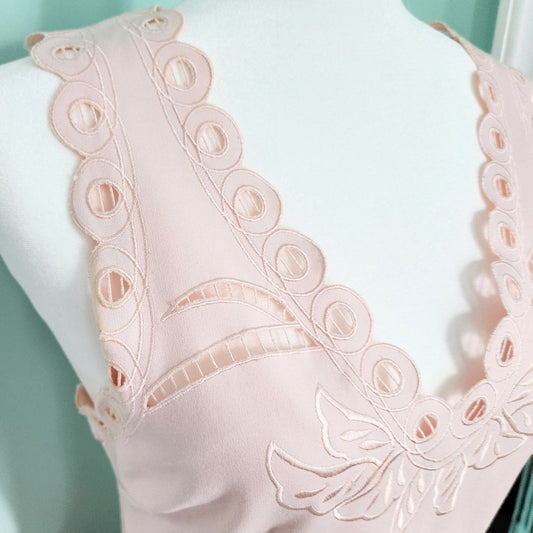 Ted Baker Emalise Pink Sleeveless V-Neck Embroidered Skater Dress Size 2 Women’s Fit & Flare