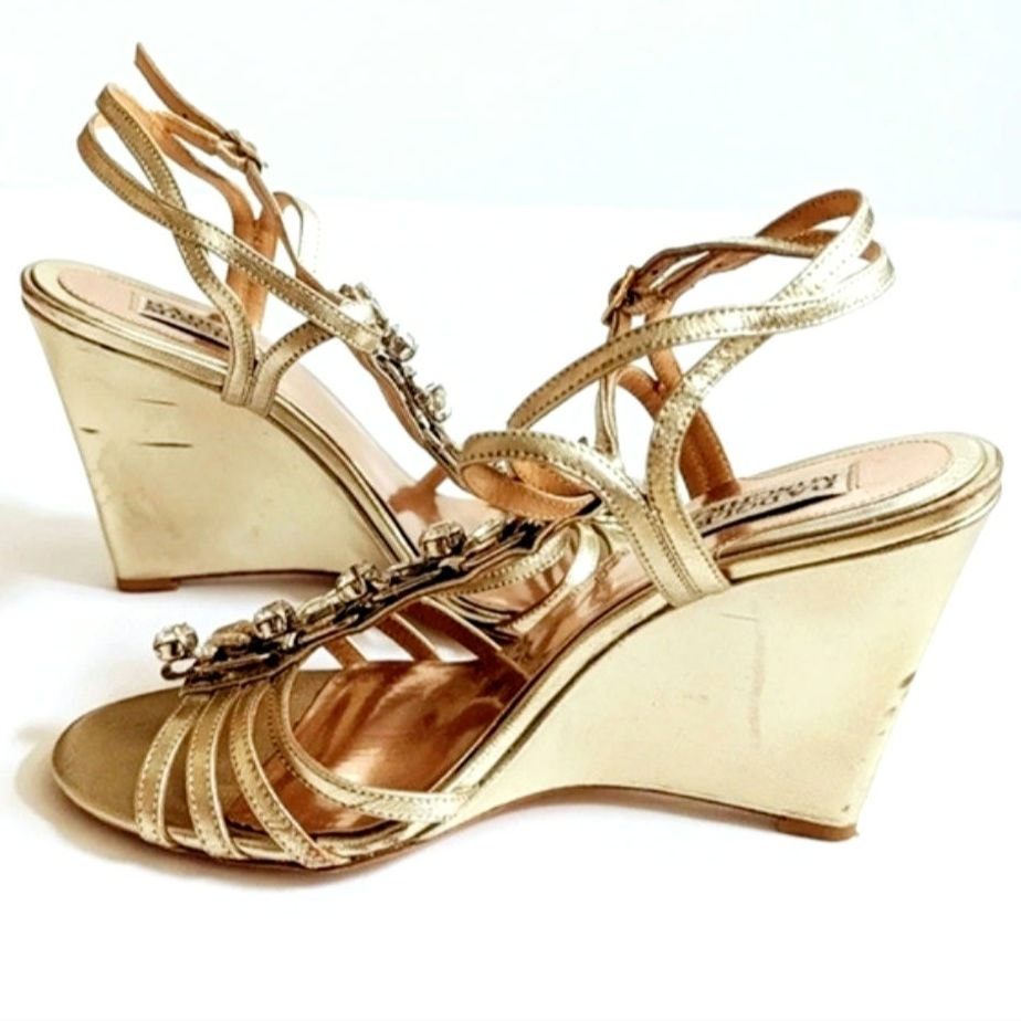 Badgley Mischka Kole T-Strap Jewel Embellished Wedge Sandals Gold Metallic | Women's Size 8.5