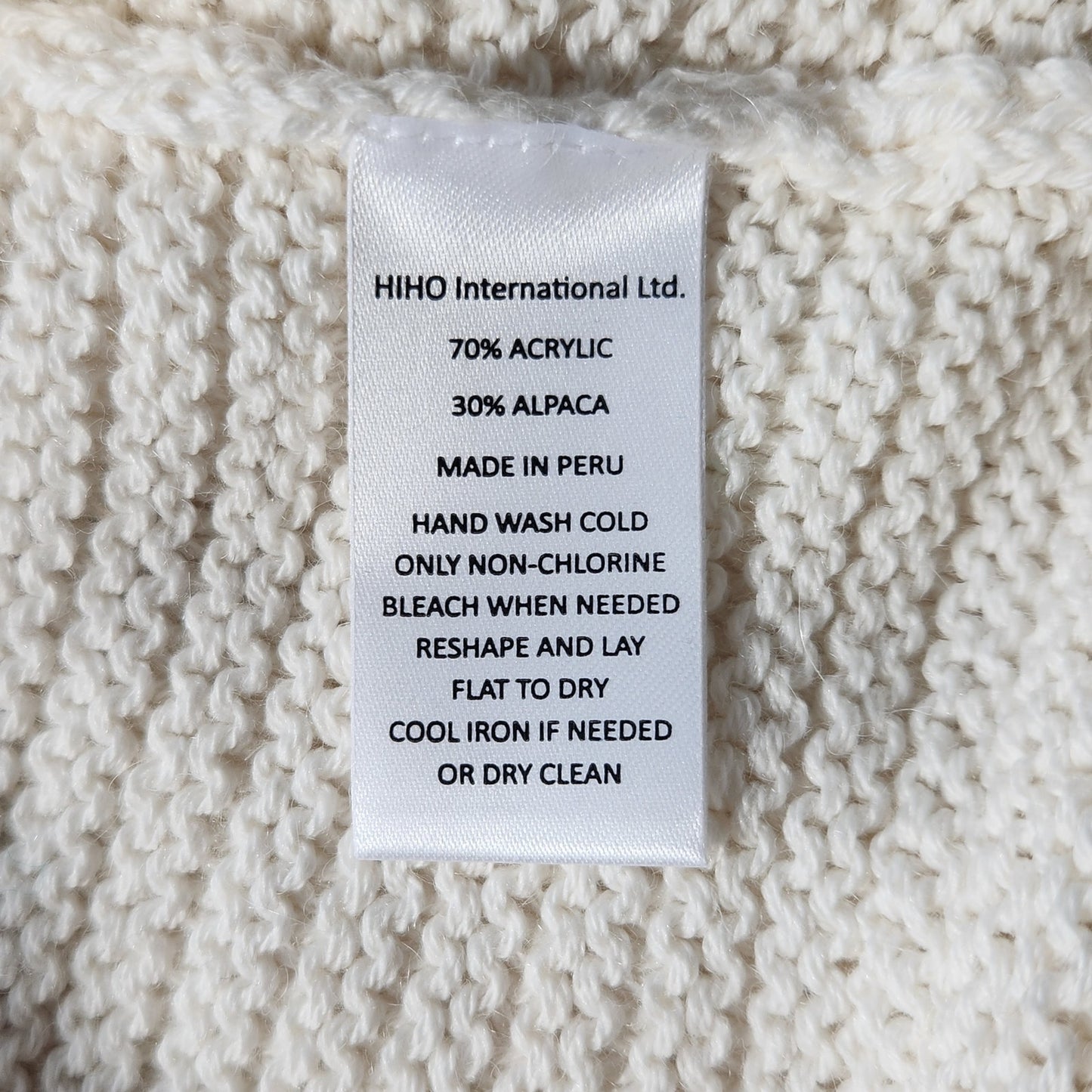 Cream Alpaca Blend Knit Sweater | Women's M | Made in Peru