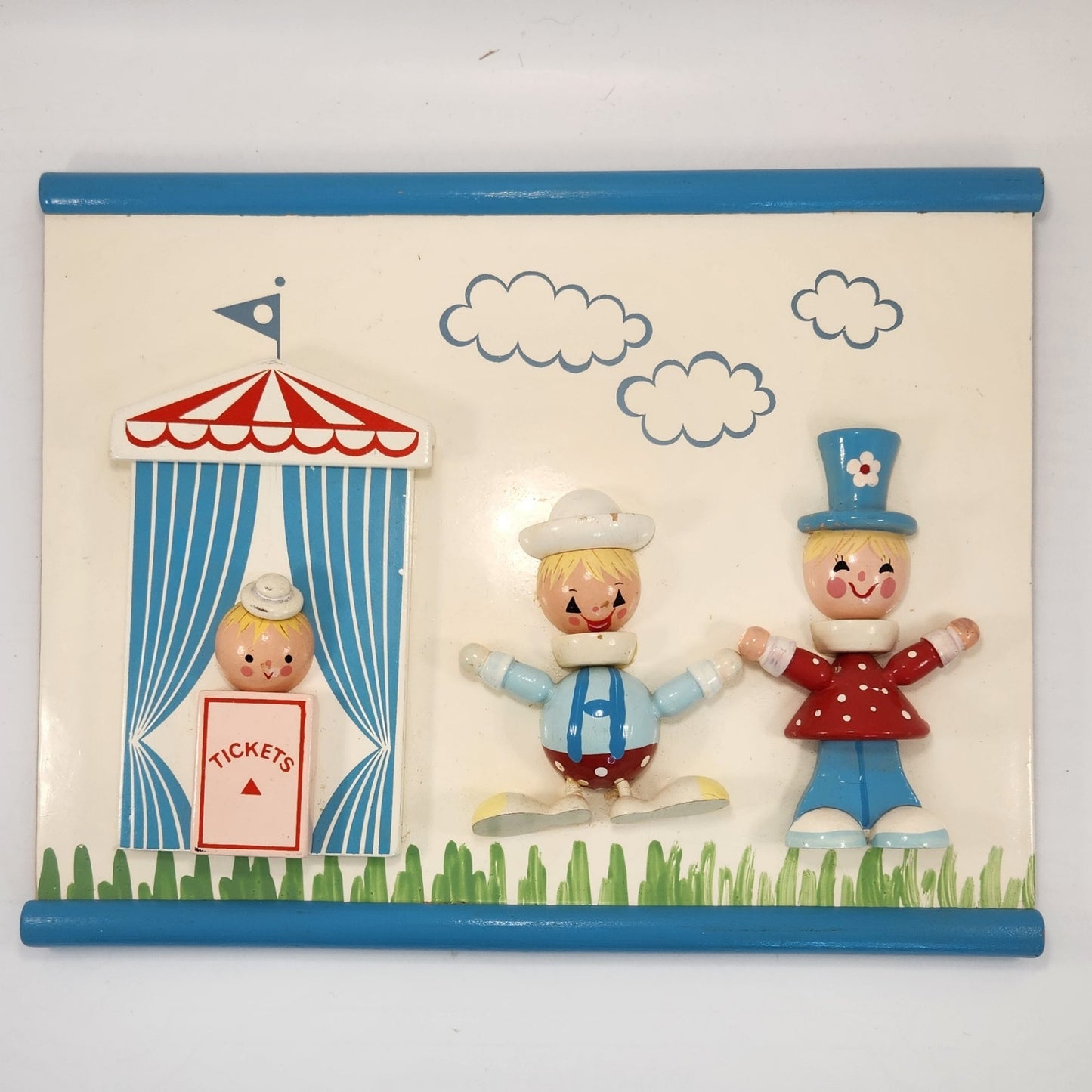 IRMI Originals Vintage 1950s Carnival Circus Clowns Wooden Nursery Wall Art | Home & Kids