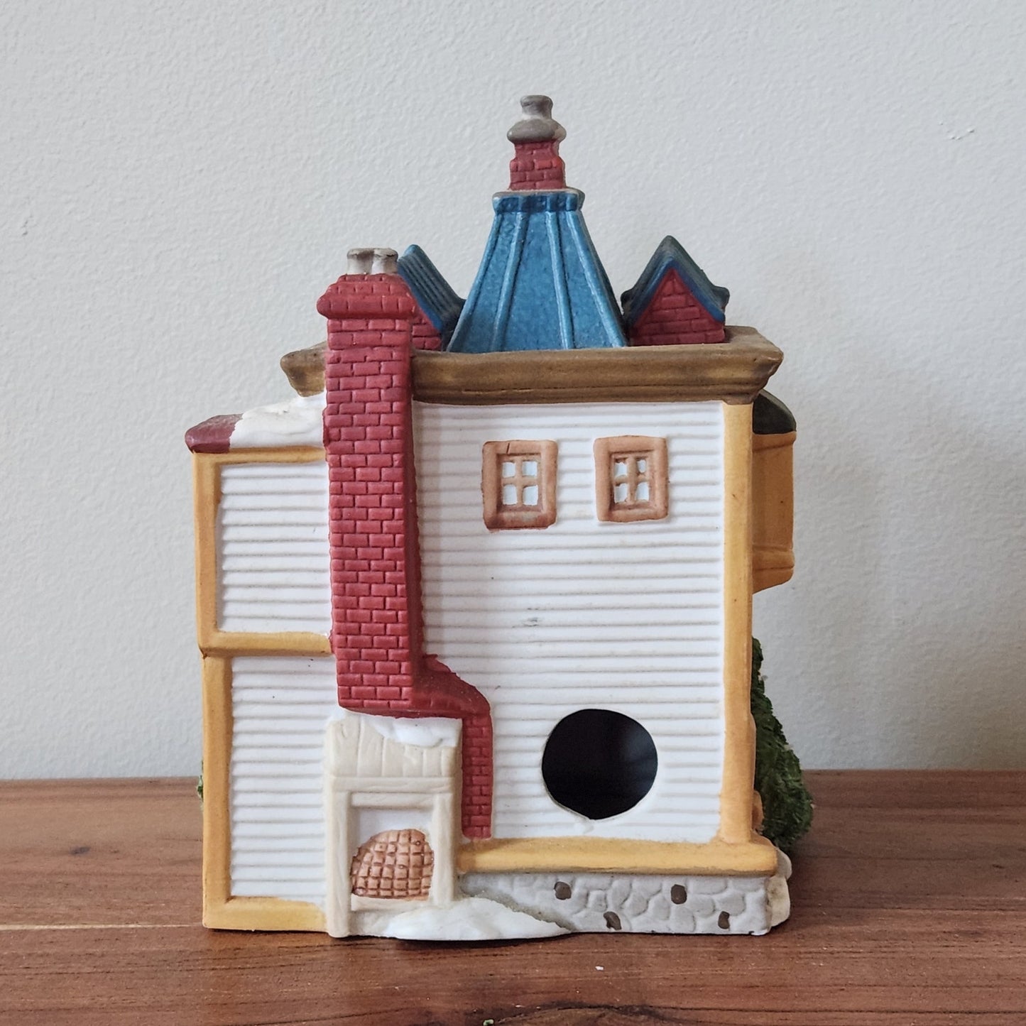 1992 Lemax Post Office & Barber Shop — Lighted Christmas Village Building