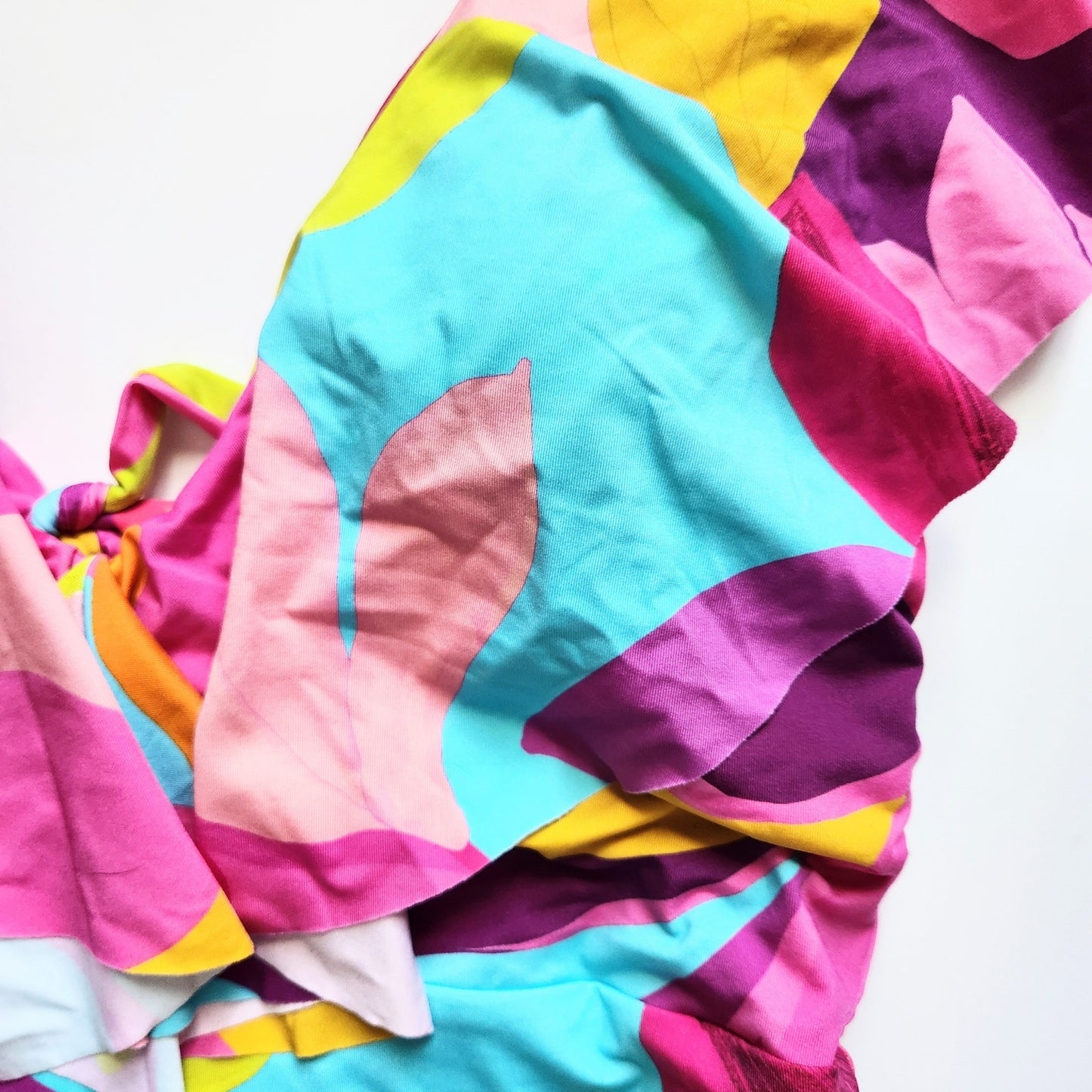 🌺 Trina Turk Women's Fan Faire Ruffle One Piece Swimsuit Size 10 NWT