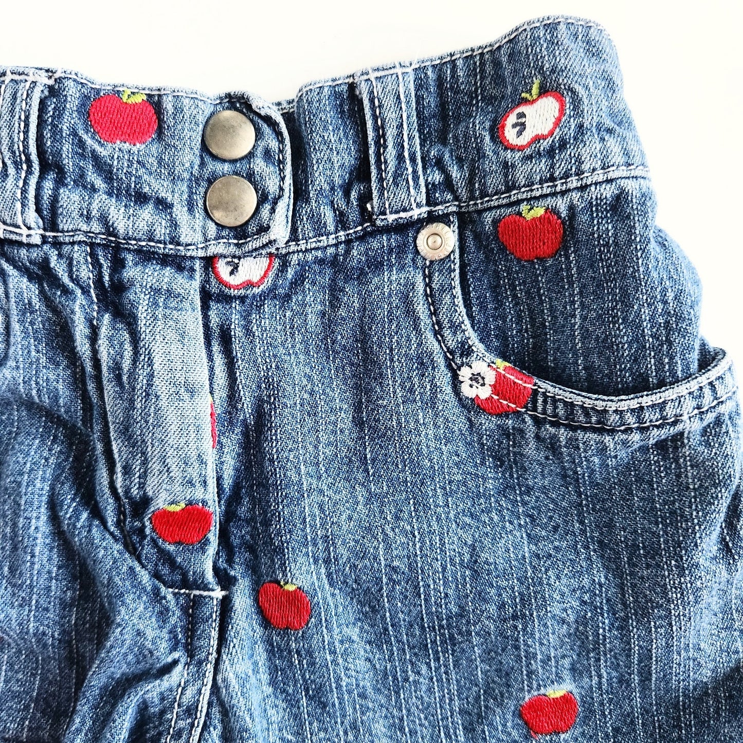 Vintage Gymboree 2003 Apple Embroidered Denim Shorts – Toddler Girl 3T, Dark Wash 100% Cotton