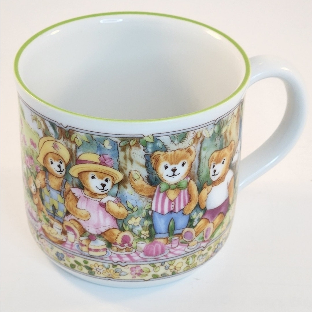 Royal Worcester Fine Porcelain Vintage 1993 Wooster Bear Child’s Cup – Teddy Bears Picnic Collectible Mug – Made in England | Kids Home
